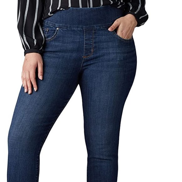 Size 26, Lee Women's Plus Size Sculpting Slim Fit Skinny Leg Pull on Jean - Picture 1 of 4